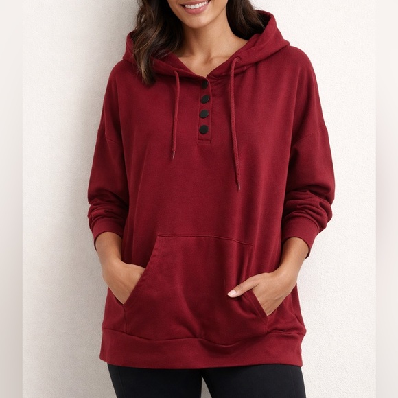 Sweaters - Women’s Red Hoodie Shirt XXL